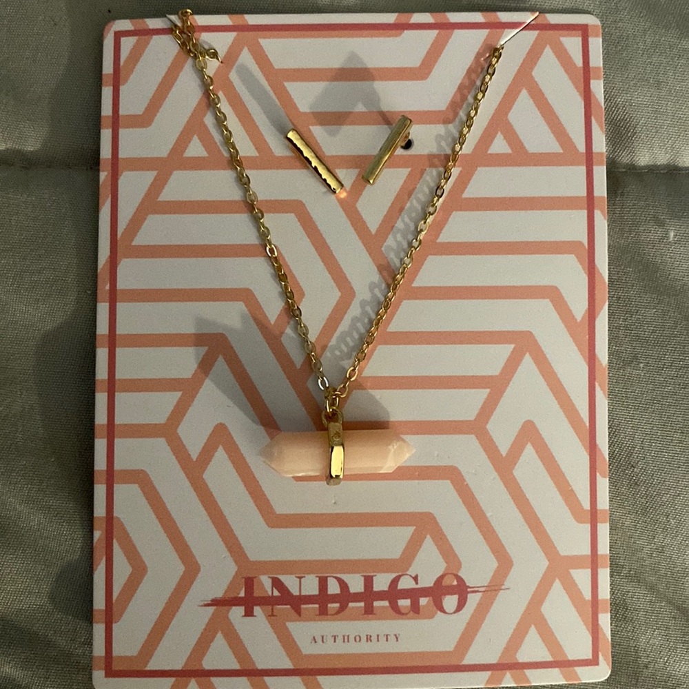 Gold tone earrings and necklace